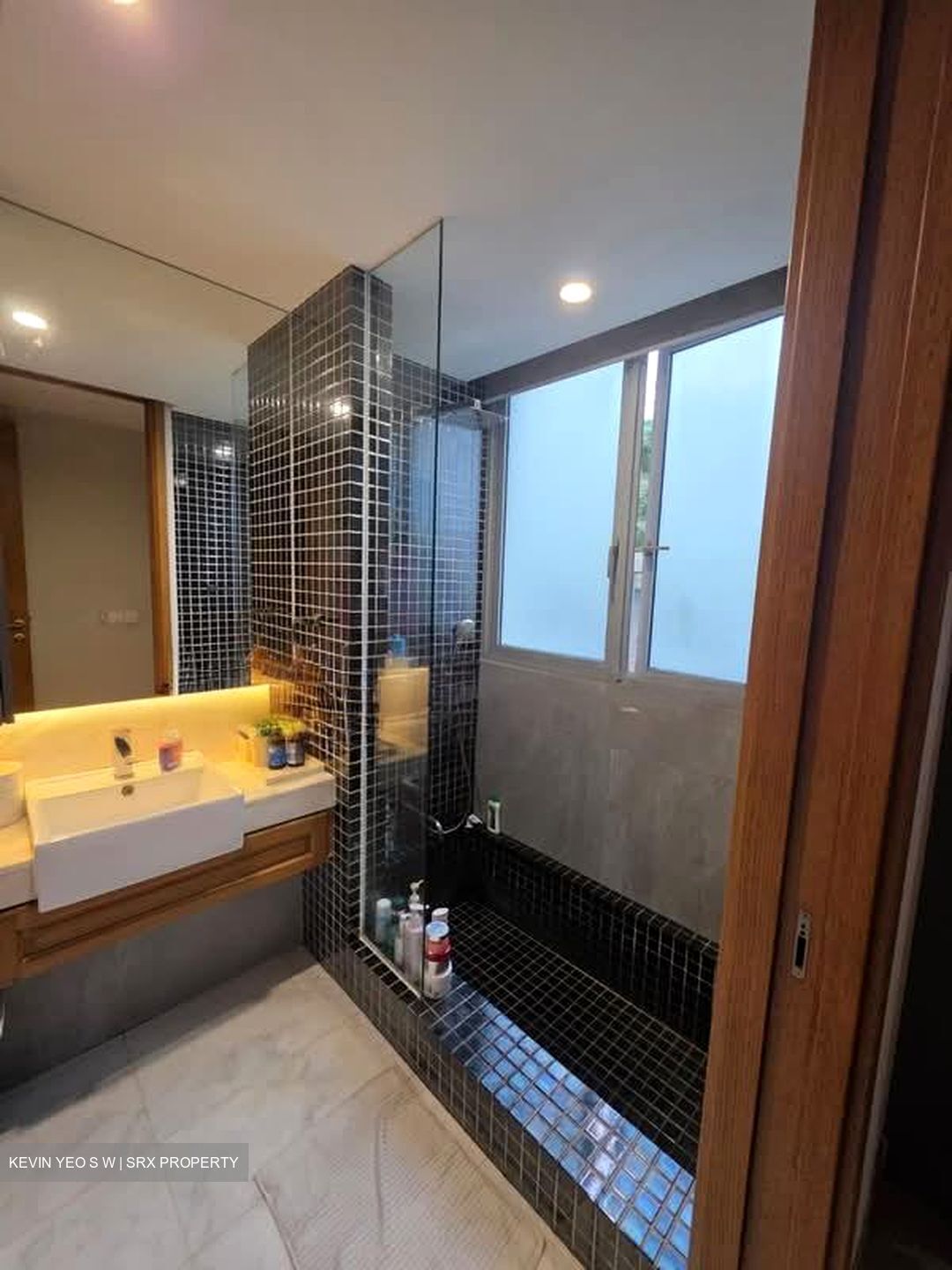 Ferraria Park Condominium (D17), Condominium #529207401